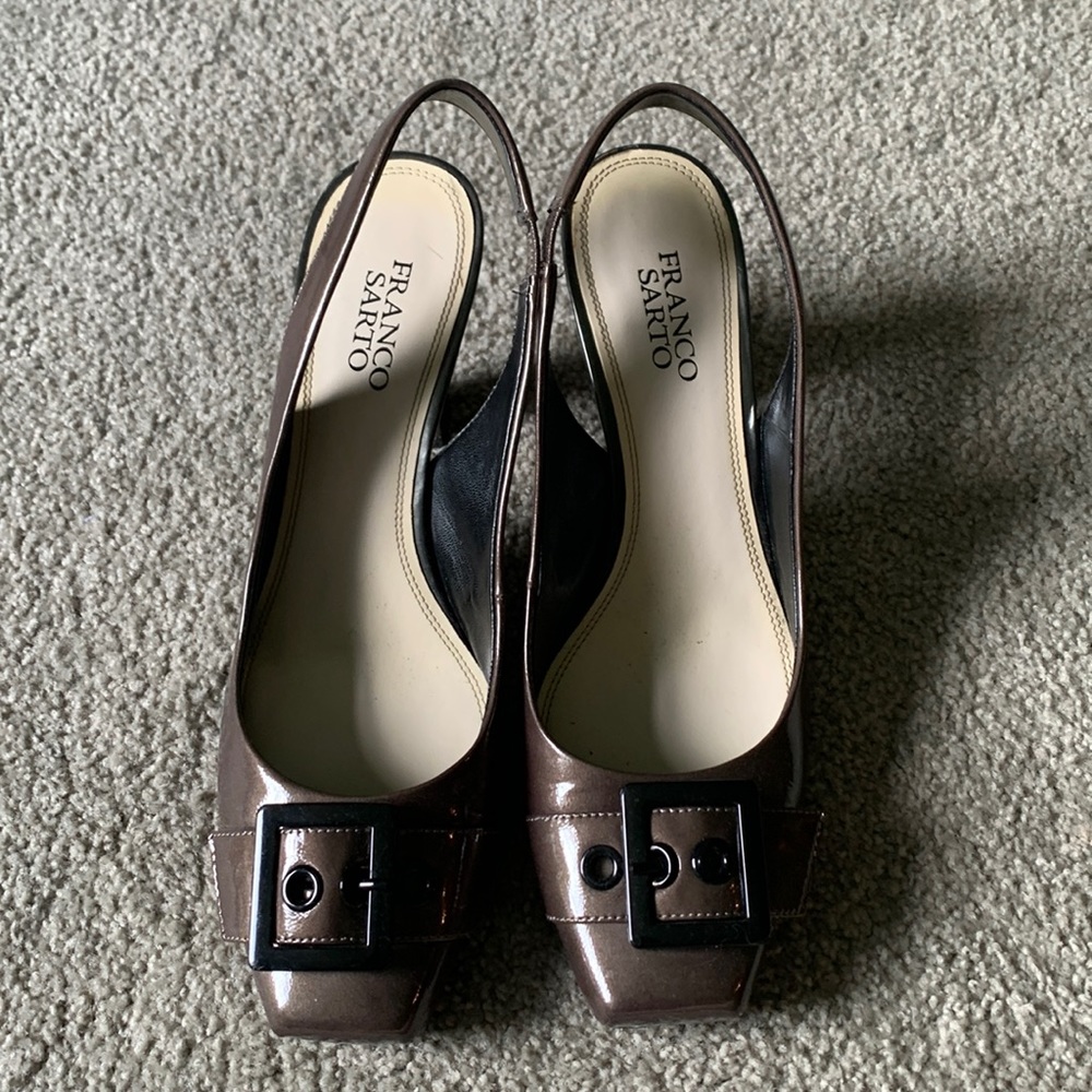 Franco Sarto Dress Sandal - Size 9.5M - Pewter Patent